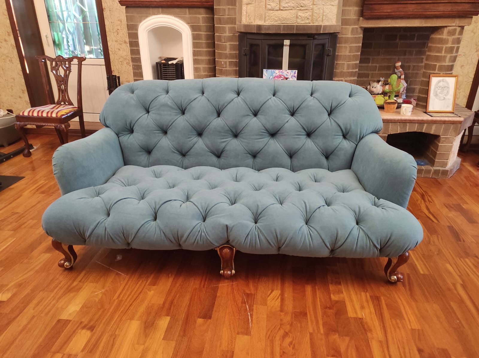 Обивка дивана. Абаза